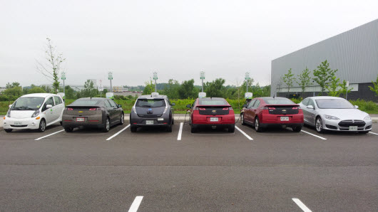 6 Guests at EV Fest 2015 - with their own EV's!